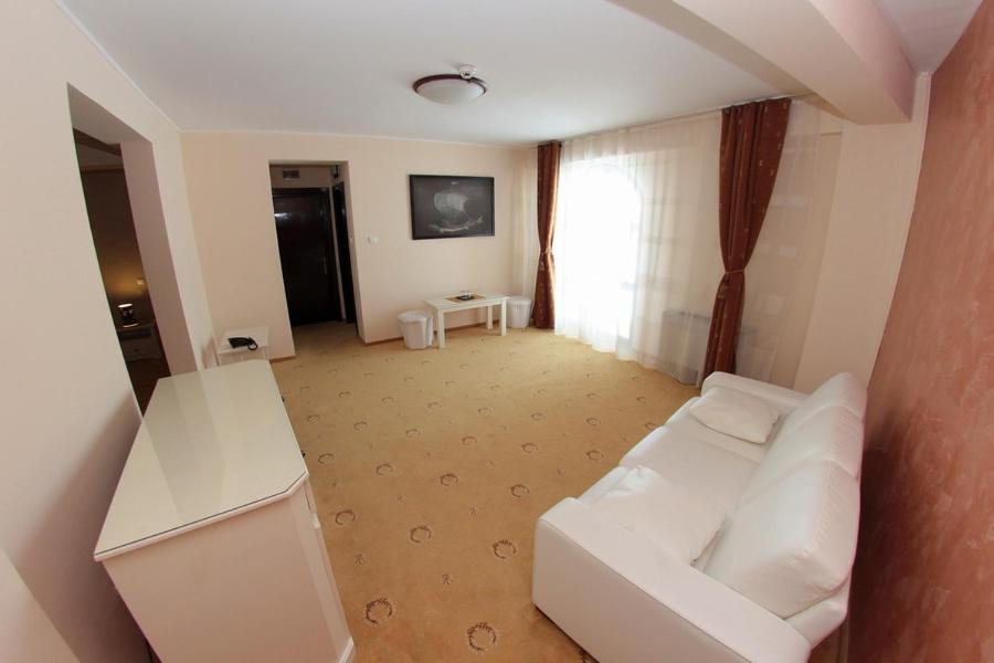 Hotel Imperium ซูชาวา ภายนอก รูปภาพ